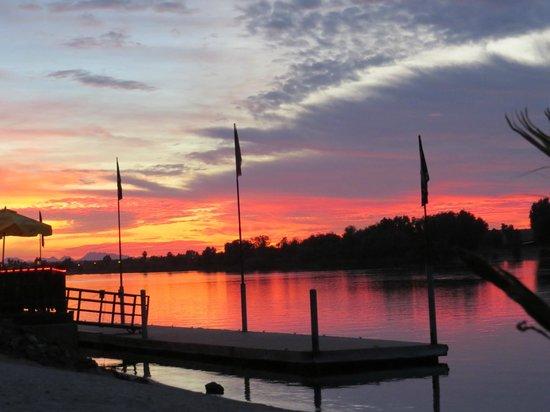 Black Pearl Restaurant